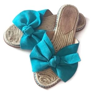 Antonio Melani Leather Teal Bow Flat Espadrille Sandal Size 6